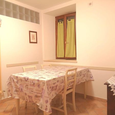 Casa Mica Hotel Abbadia San Salvator Luaran gambar