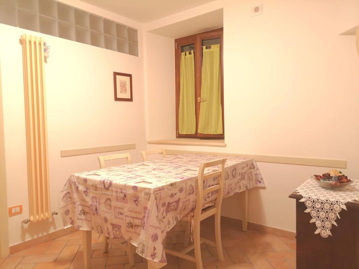 Casa Mica Hotel Abbadia San Salvator Luaran gambar